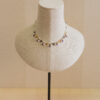 Collar de plata, chapado en oro, con piedras naturales 